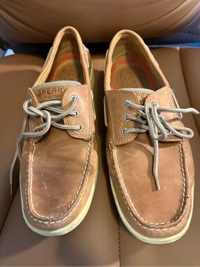 SOLD!!!!!Mens Boat Shoes 11